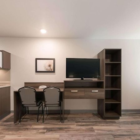 Woodspring Suites Philadelphia Northeast Екстер'єр фото