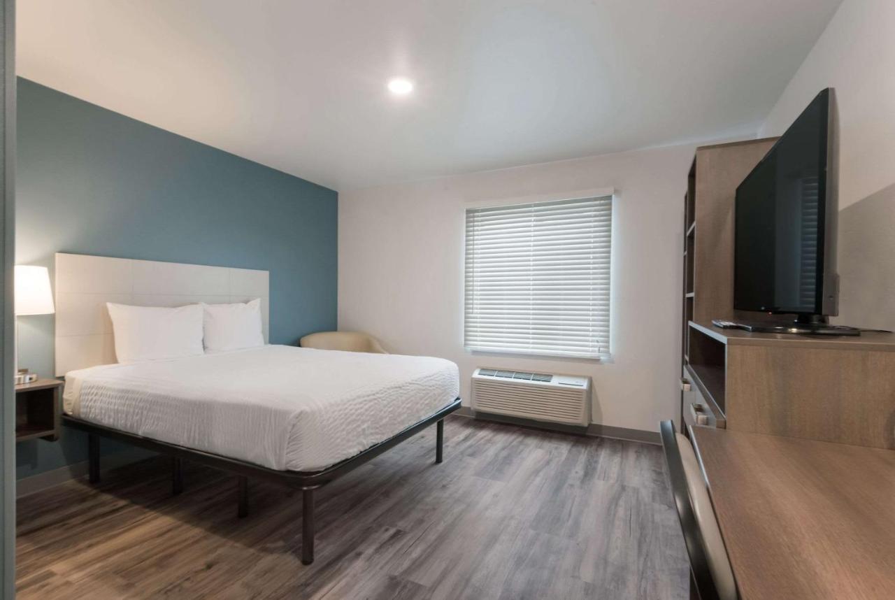 Woodspring Suites Philadelphia Northeast Екстер'єр фото