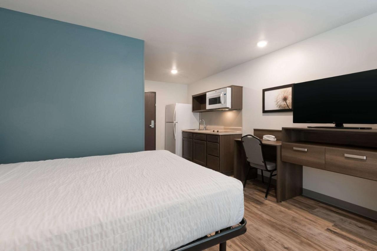 Woodspring Suites Philadelphia Northeast Екстер'єр фото