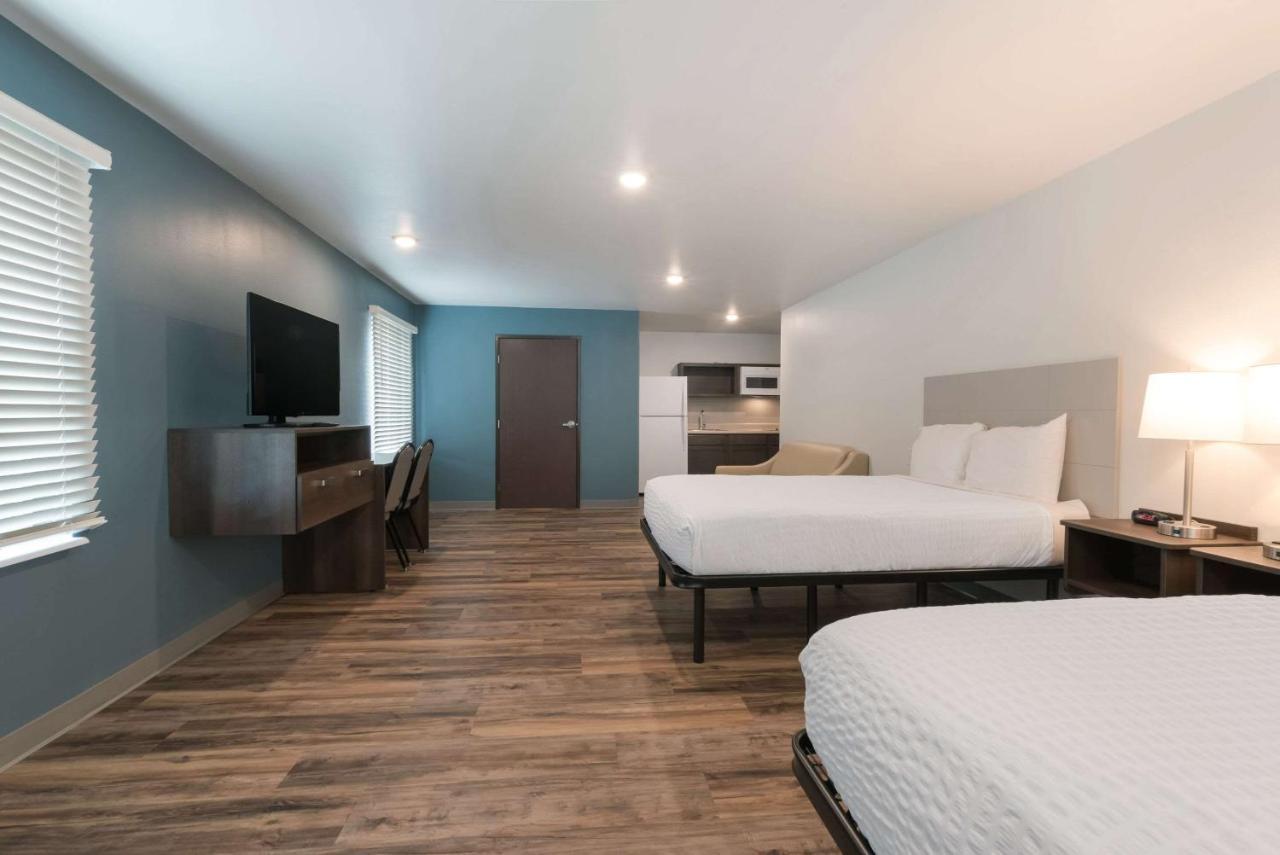 Woodspring Suites Philadelphia Northeast Екстер'єр фото