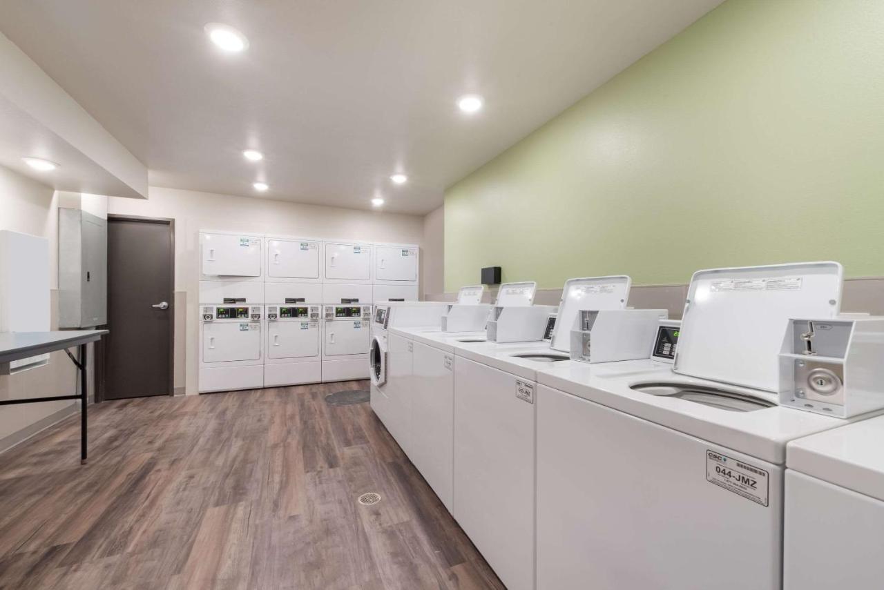 Woodspring Suites Philadelphia Northeast Екстер'єр фото