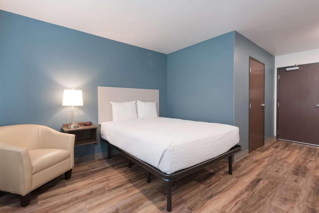 Woodspring Suites Philadelphia Northeast Екстер'єр фото