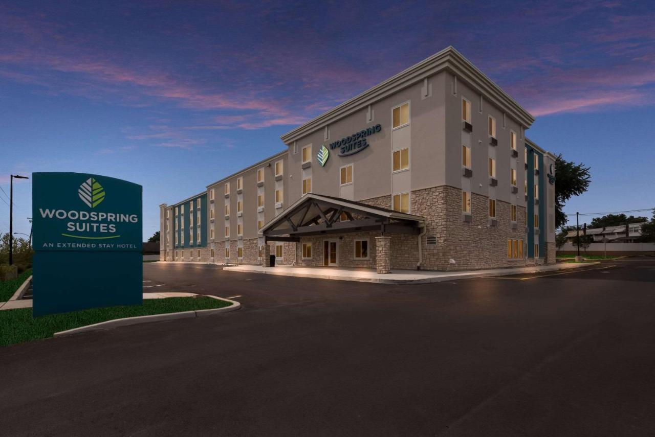 Woodspring Suites Philadelphia Northeast Екстер'єр фото